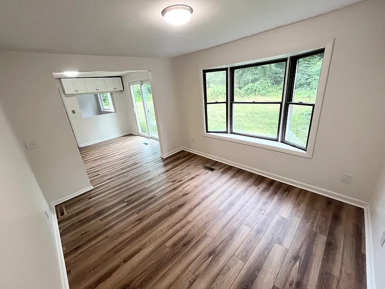 76 Gilliver Rd — Photo 13