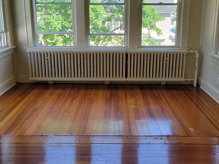 87 Homestead Ave #2 — Photo 11