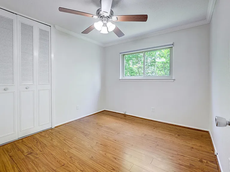 7120 Carwill Dr — Photo 12