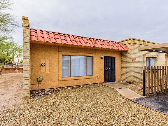 3rd image of 9040 E Calle Diego