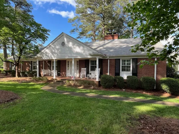 1012 Westwood Dr, Raleigh, NC 27607