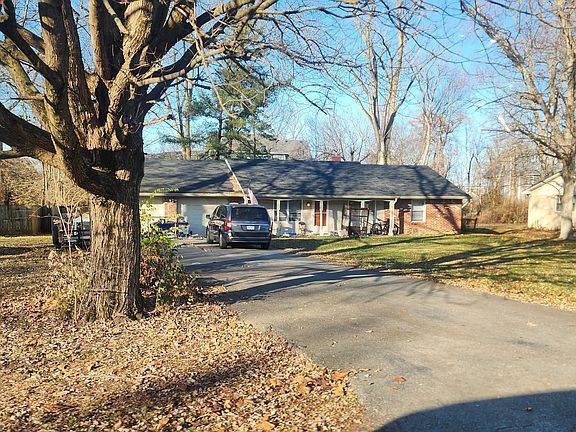 2nd image of 7606 N Gale St