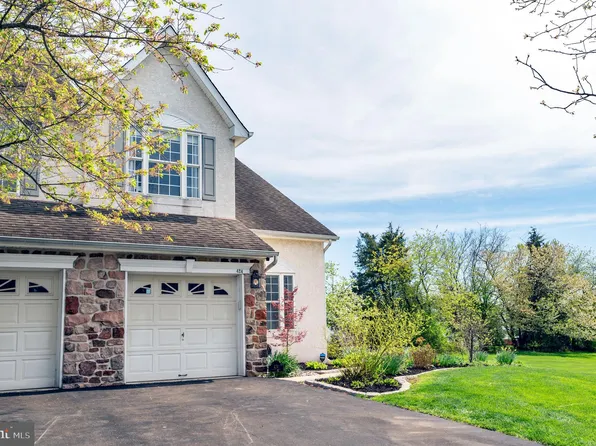 424 Chariot Ct, Chalfont, PA 18914