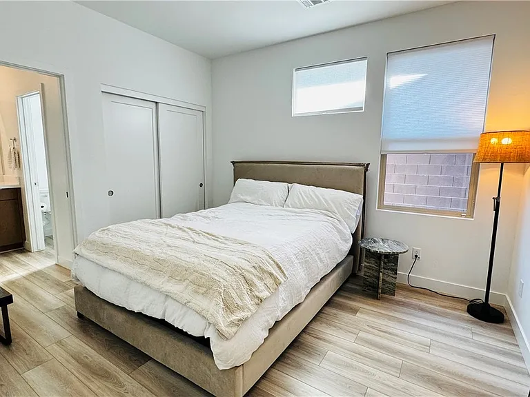 9836 Starlight Ridge Ave — Photo 32