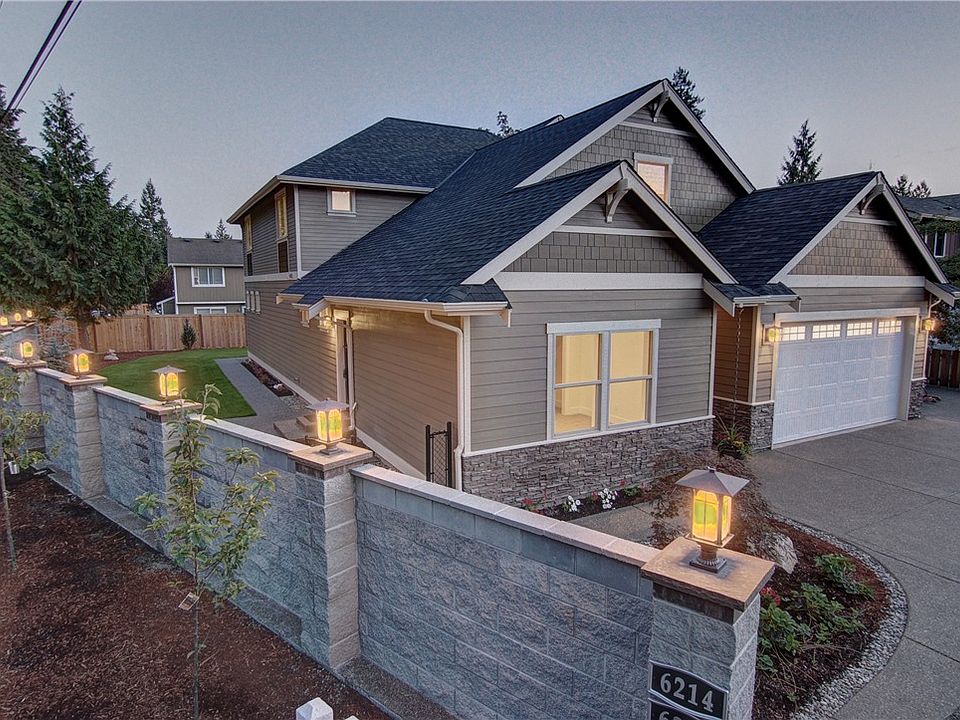 1st image of 0 207th Ave E