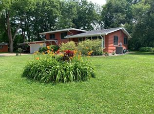 W5085 Circle Pl, La Crosse, WI 54601