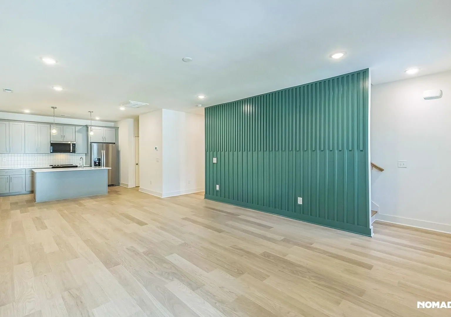 550 Markham St — Photo 4