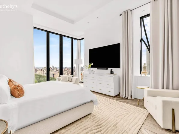 111 West 57th Street image 9 of 34