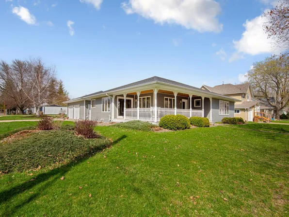 219 1st St NW, New Richland, MN 56072