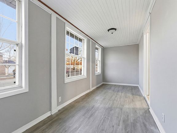 2nd image of 521 Fitch Rd