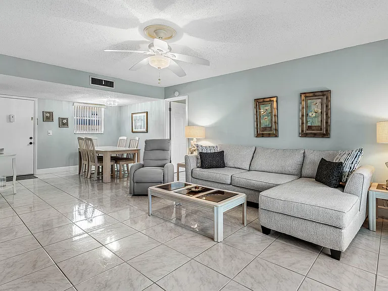 721 Lori Dr #208 — Photo 14