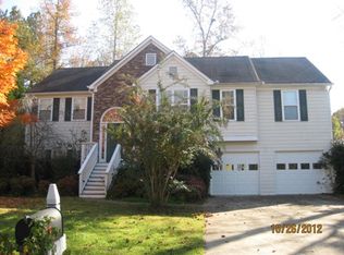 214 Westwind Dr, Ball Ground, GA 30107