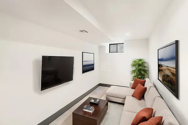 Rented by NOVO Living LLC | media 7