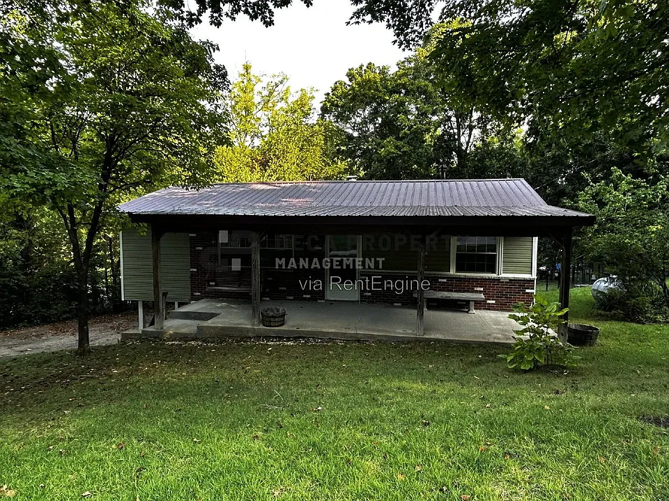 2166 Bryan Dr