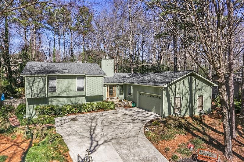1st image of 4335 Revere Cir
