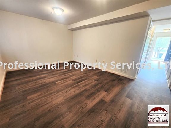 3rd image of 1206 Garst Ct