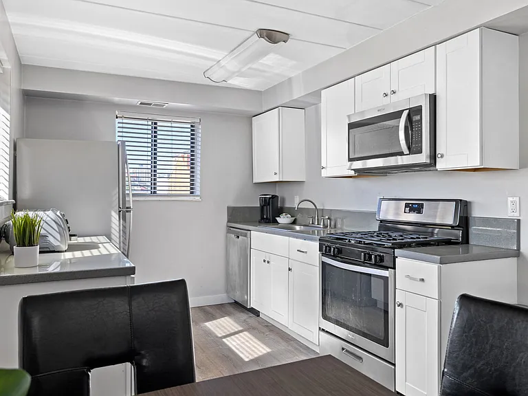 1115 Mary Ann St #1117-3 — Photo 2