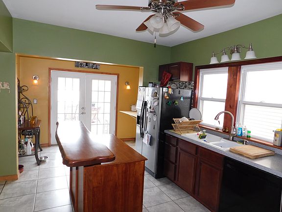 4th image of 20 N Loveland Ave