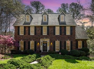 11122 Windgate Ct, Tega Cay, SC 29708