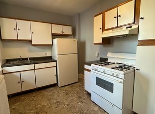17 E Walnut St APT 2, Lancaster, PA