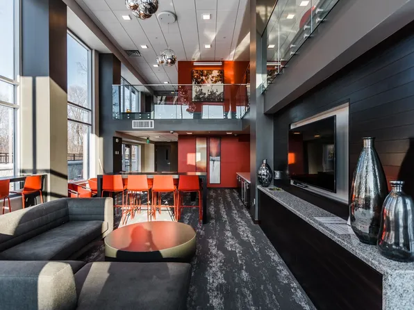 Red44 Luxury Apartments | Specials Available