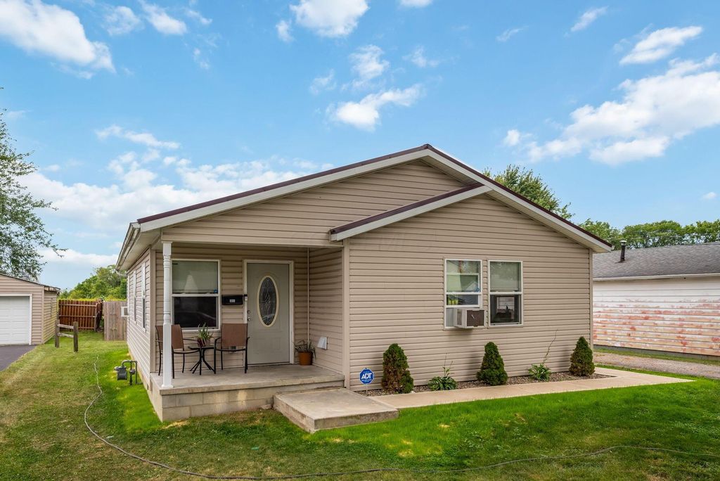 Real estate listing image