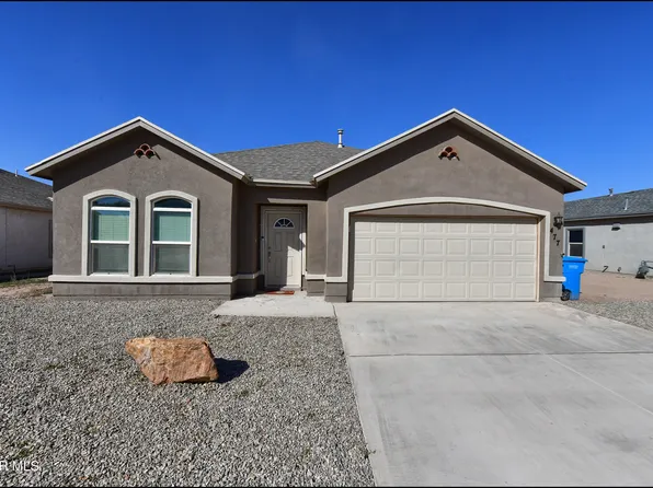 477 Deserts Dr, Socorro, TX 79927