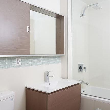 3rd image of 344 E 110th St
