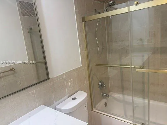5401 Collins Ave #230 — Photo 37