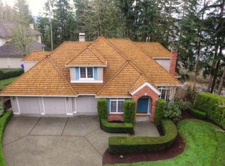 19217 SE 25th St, Sammamish, WA