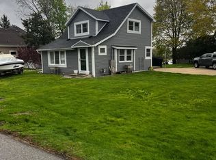 N52W34820 Lake St #A, Okauchee, WI 53069