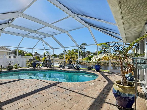 2nd image of 257 Medalist Rd