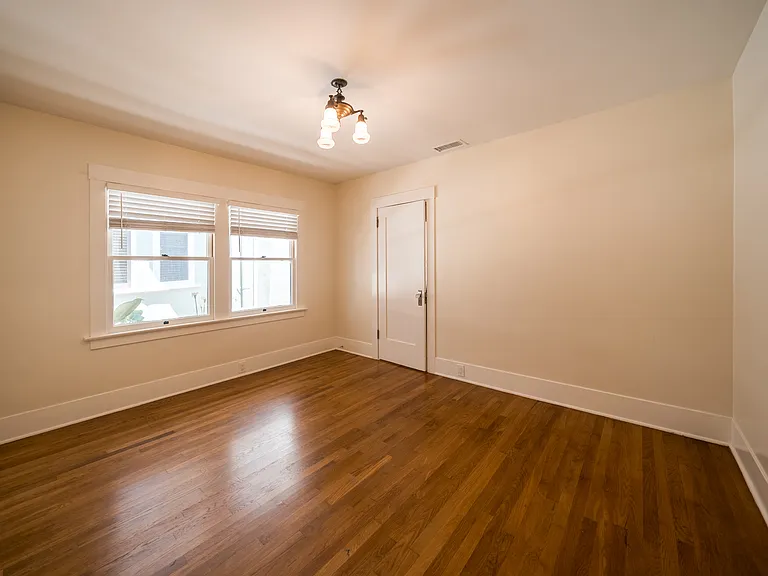 3924 Alameda Pl — Photo 19