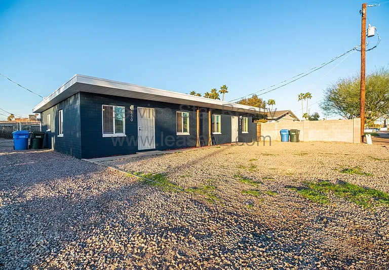 850 W Hazelwood St — Photo 5