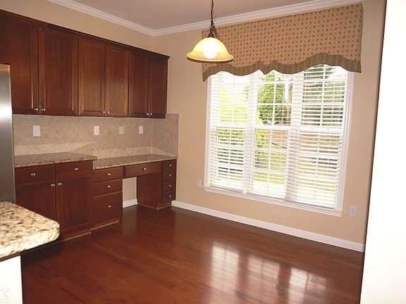 Eat in kitchen with built in desk