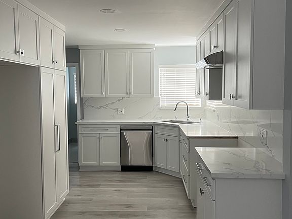 5th image of 4446 W 137th Pl APT A
