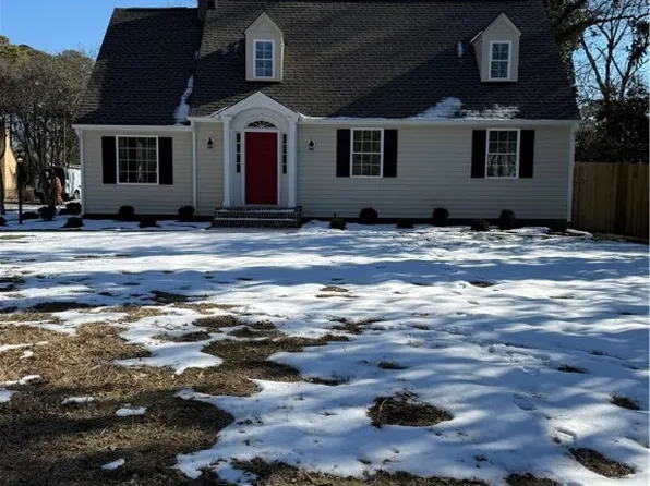 206 Pickett Ave, Sandston, VA 23150