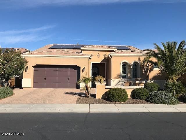 2nd image of 1372 E Verde Blvd