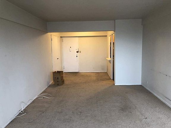 2nd image of 10910 Queens Blvd APT 12G