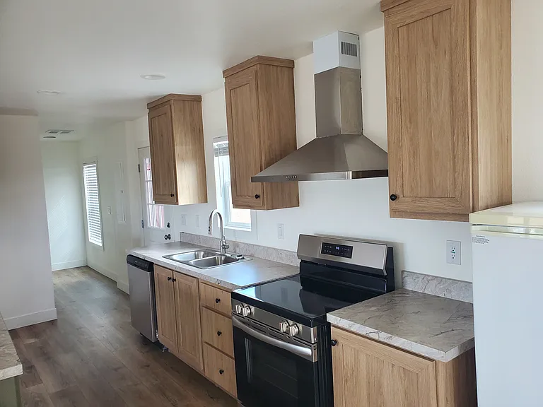 13500 E Greystokes Dr #1 — Photo 26