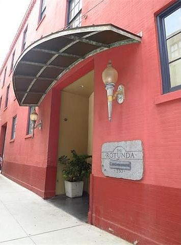 1st image of 330 Julia St APT 221