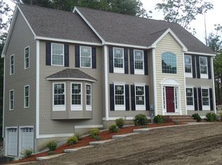 20 Frontier Dr, Pelham, NH 03076