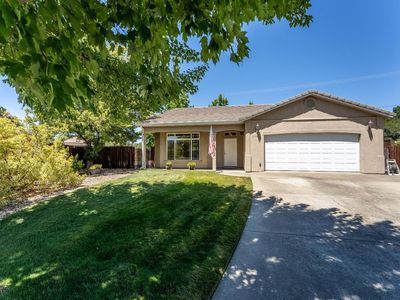 3198 Van Housen Drive, Ukiah, CA, 95482