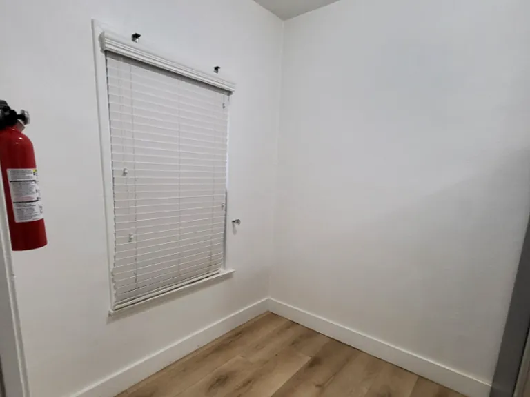6439 Orange Street — Photo 16