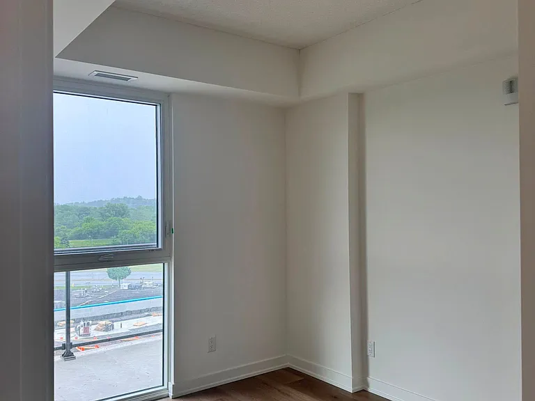 33 Erie Ave #711 — Photo 10