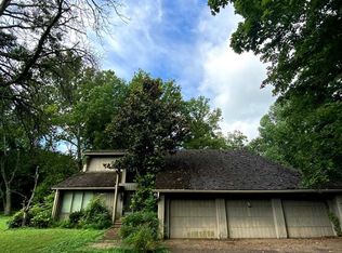 208 James Lyn Dr, Hopkinsville, KY 42240