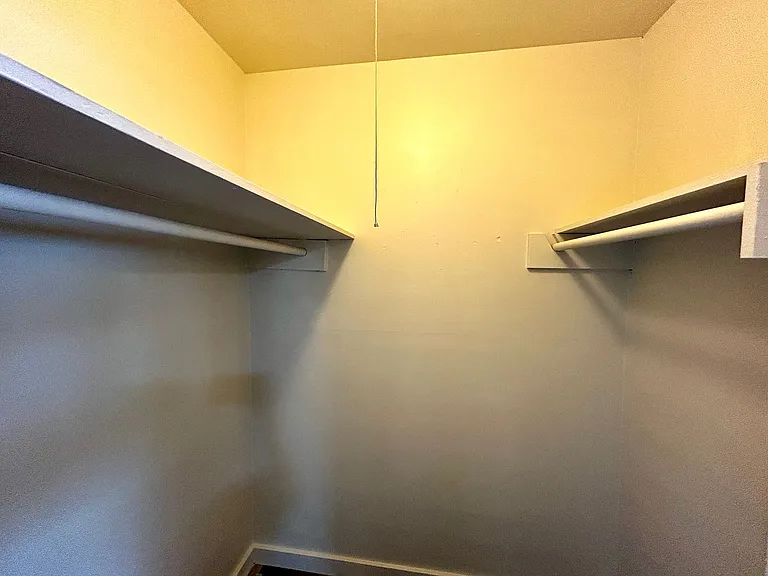 3304 Tom Green St #A — Photo 15