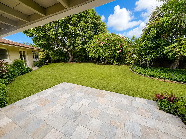 167 Makawao St — Photo 28