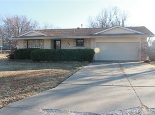 614 W Kansas St, Jones, OK 73049