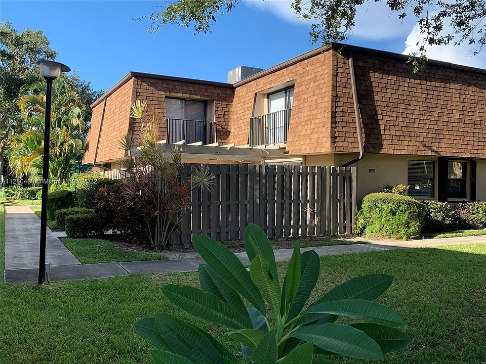 1st image of 3132 SW 20th Ter #12-C